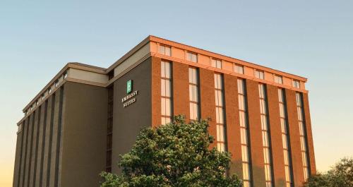 Embassy Suites by Hilton Austin Central