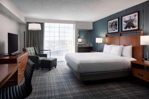 Two-Room King Suite - Non-Smoking room in Embassy Suites By Hilton Austin - Central