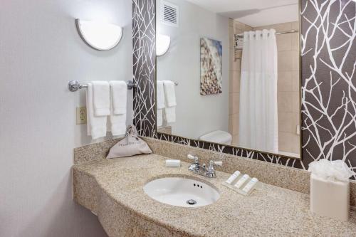 Hilton Garden Inn Frisco Room Type - Premium Queen Room with Two Queen Beds