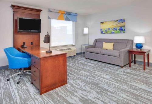 Hampton Inn & Suites Dallas-Arlington-South - image 12