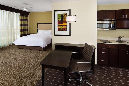 Homewood Suites By Hilton Dallas Downtown