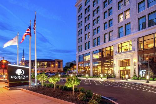 Doubletree By Hilton Youngstown Downtown in Youngstown, USA