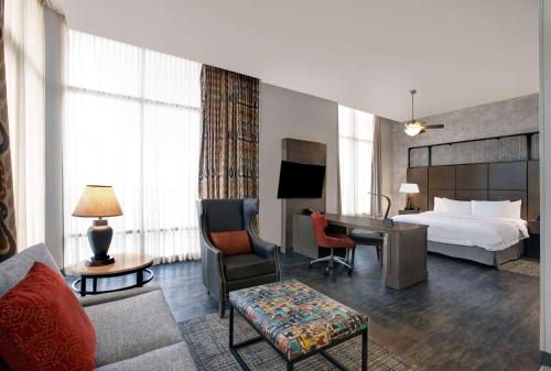 Hampton Inn By Hilton & Suites Austin @ The University/Capitol