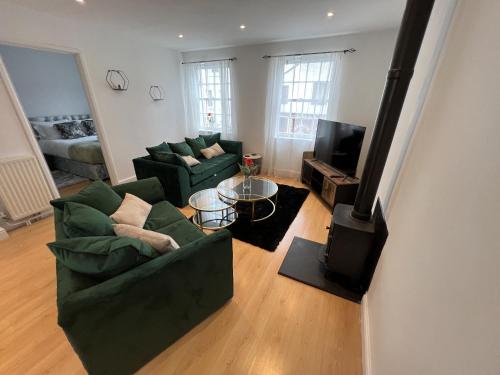 Princess Victoria Hideaway - image 3