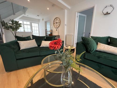 Princess Victoria Hideaway - image 2