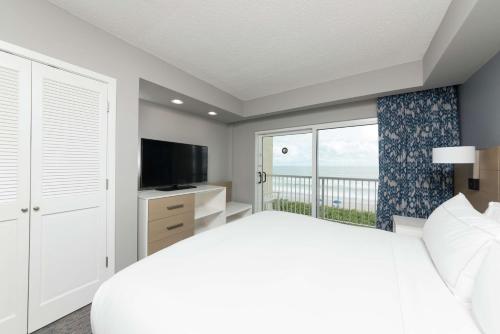 DoubleTree Suites by Hilton Melbourne Beach Oceanfront