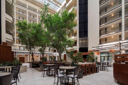 Embassy Suites by Hilton Nashville Airport