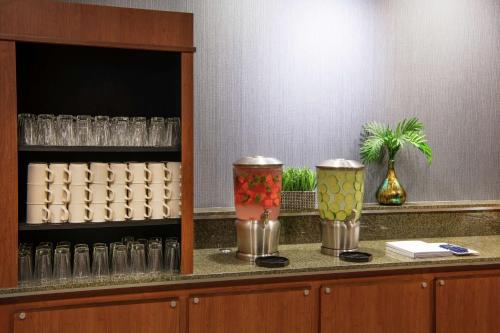 DoubleTree by Hilton Portland - image 12