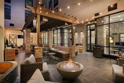 Homewood Suites By Hilton Louisville Downtown