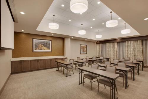 Homewood Suites By Hilton Louisville Downtown - image 10