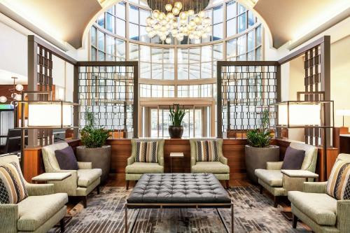 Embassy Suites by Hilton Convention Center Las Vegas - image 7