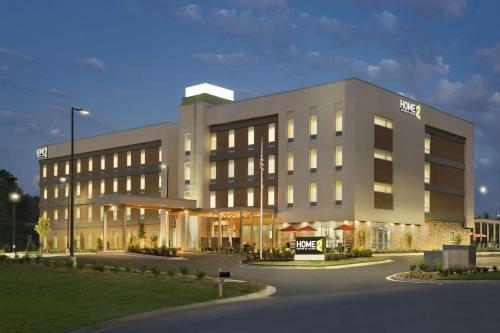 Home2 Suites by Hilton Grovetown Augusta Area - image 2
