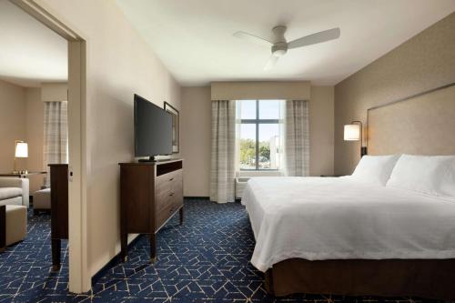 Homewood Suites by Hilton Albany Crossgates Mall