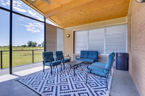 26-Acre Pilot Point Ranch Home with Pool and Mini Golf in Pilot Point (TX)