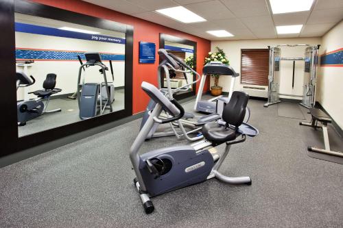Hampton Inn & Suites Oxford-Anniston - image 12