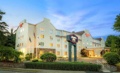 . Hampton Inn Nashua