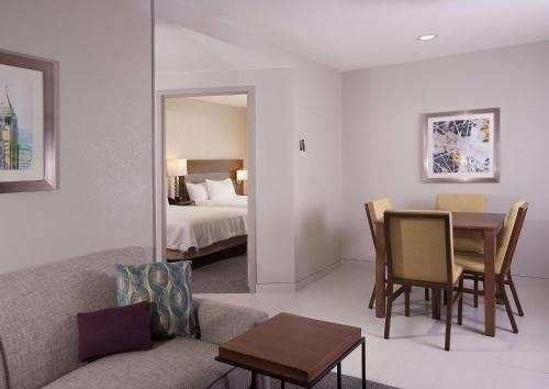 Home2 Suites By Hilton Atlanta Perimeter Center