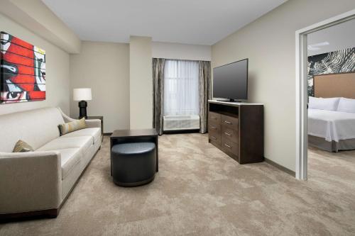 Homewood Suites by Hilton Austin Downtown - image 14