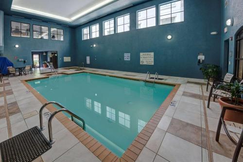 Homewood Suites by Hilton Asheville - image 12