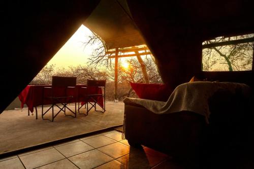 Facilities, ZuriCamp - Tent Zahir in Tsumeb
