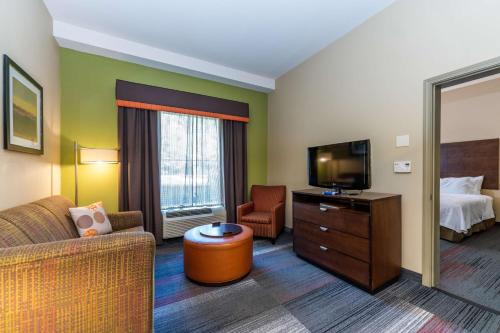 Homewood Suites By Hilton Birmingham Sw/Riverchase Galleria