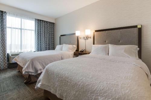 2 bedrooms, 2 beds