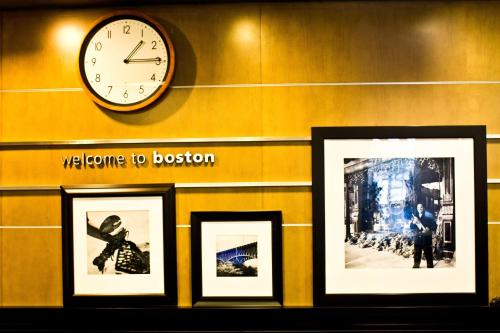 Hampton Inn By Hilton And Suites At Boston Crosstown Center