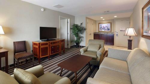 Hampton Inn Boston-Natick