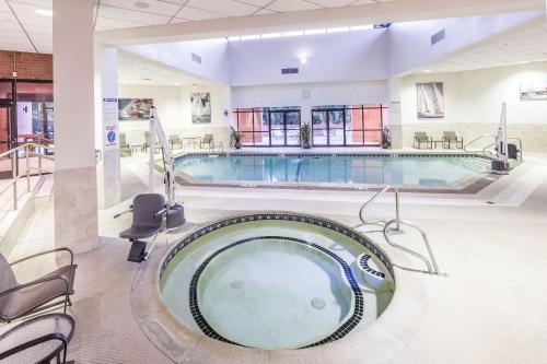 DoubleTree by Hilton Hotel Boston-Andover