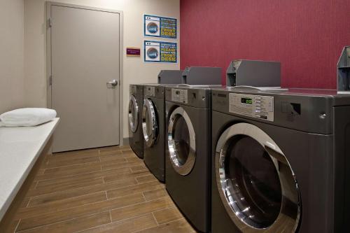 Home2 Suites By Hilton Beaumont Tx - image 10