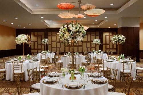 Meeting room / ballrooms, Embassy Suites by Hilton Los Angeles Glendale in Glendale