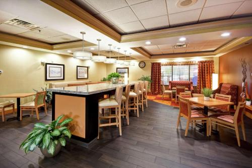 Hampton Inn Chicopee - Springfield