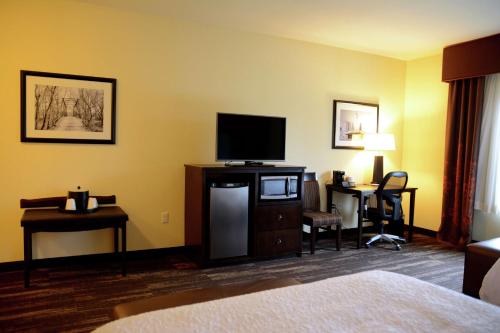 Hampton Inn By Hilton Poplar Bluff