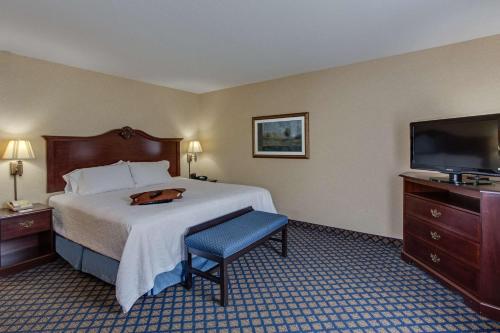 Hampton Inn Clearfield - image 6