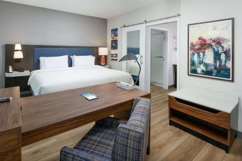 Hampton Inn Blue Ridge GA - image 6