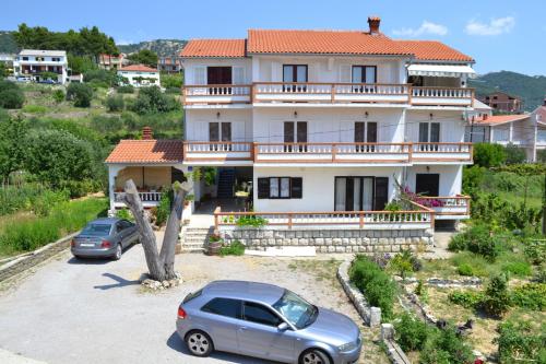 Apartment Beg - image 13