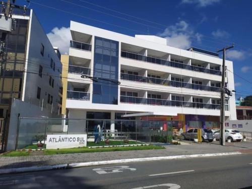 Lindíssimo Flat Atlântico Sul no Cabo Branco com vista para o mar em JP