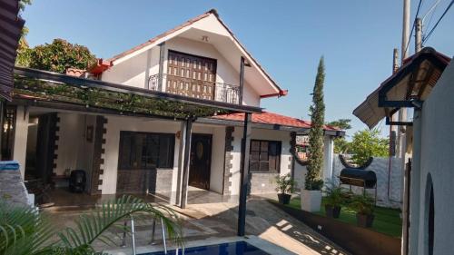 CHALET SAN MARCOS NEIVA HUILA