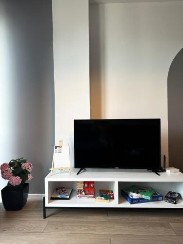 Tirana Getaway Apartments - Central, Tirana (photo 4)