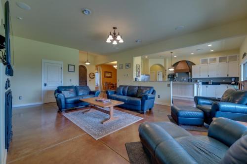 West Richland Home w/ Vineyard & Mountain Views! in Richland City Center