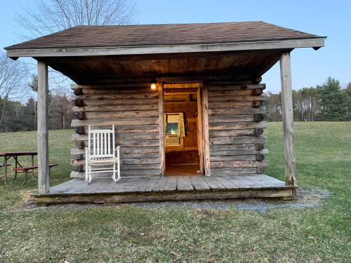 Фасада на хотела, Lake Lauderdale Campground in Sandgate