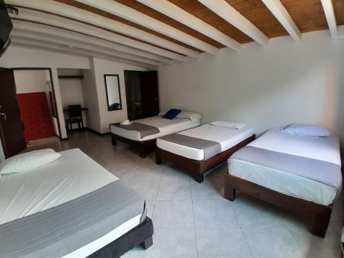 Hotel Palermo Real, Медельин (фото 8)