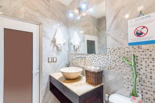 DICI Coliving Housing The Friends Room in Cabo San Lucas, Mexico