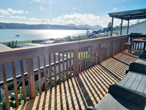 设施服务, Opononi Bliss in 达格维尔