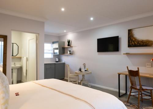 Devereux Lodge – East London, IA