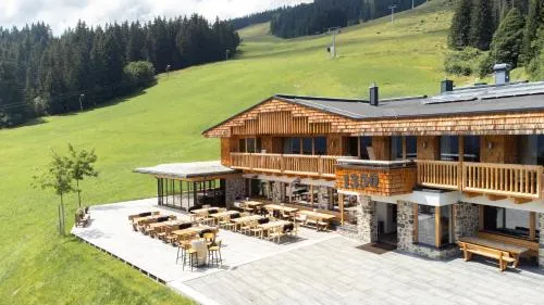 Die Alm 1350 -Joker Card Partner- in Saalbach-Hinterglemm, Österreich