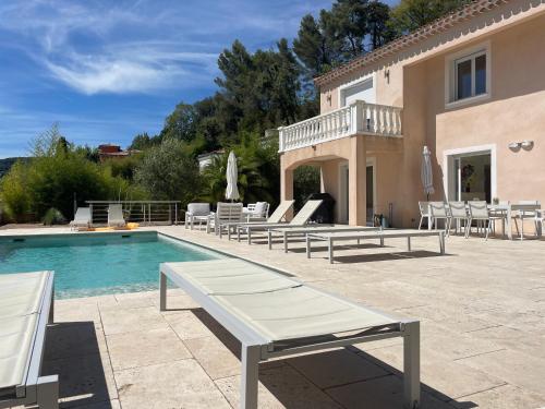 Villa Violaine - Location, gîte - Grasse