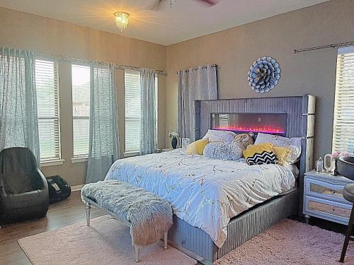 The Queens luxury palace in Grand Prairie, USA