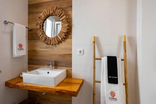 Coral Boutique Suites