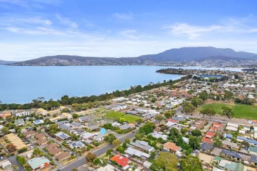 Beach House Bellerive Hobart Eastern Shore